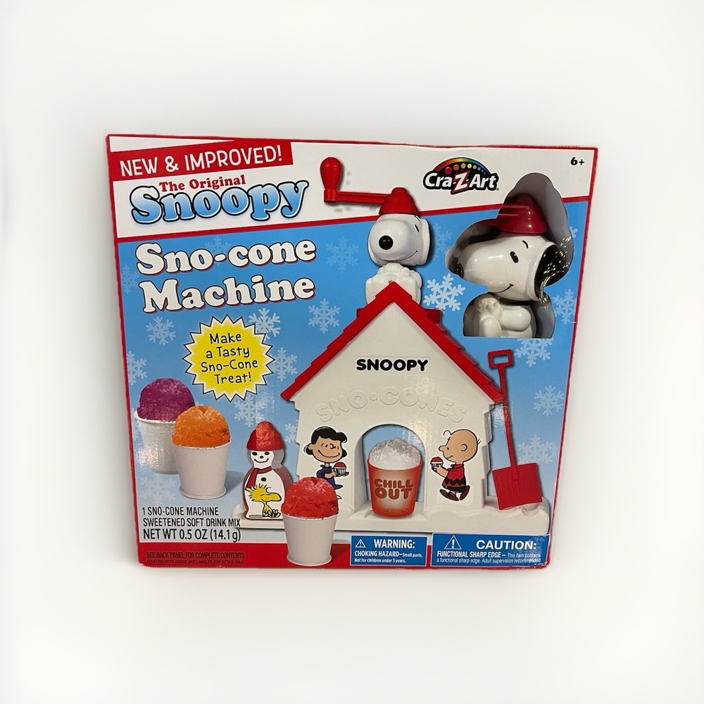 The Original Snoopy Snow Cone Sno-Cone Machine Maker Peanuts Retro NEW